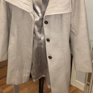 Le chateau coat